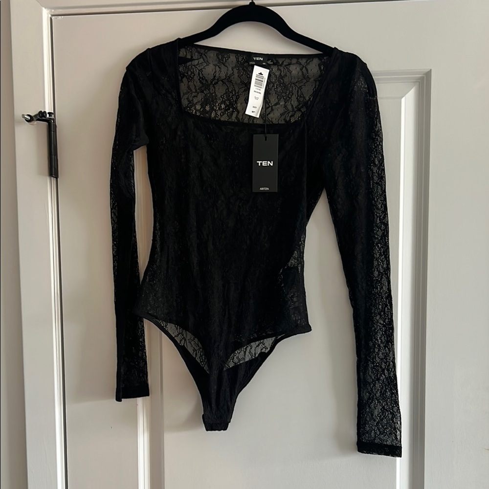Black Lace Long-Sleeve Scoop Neck Bodysuit